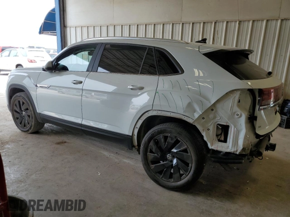 2024 Volkswagen Atlas SE z VIN 1V2JE2CA6RC225765, wystawiony jako Copart lot #51457225 z przebiegiem 16 604 mil mil oraz Szkoda całkowita • Salvage title. Historia ofert i sprzedaży dostępna na DreamBid. Obrazek 2.