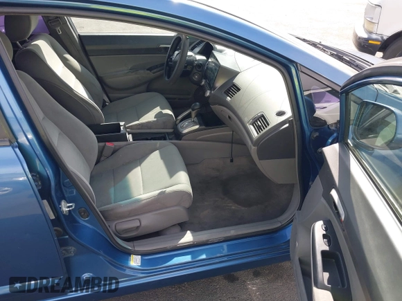 2008 Honda Civic LX with VIN 1HGFA165X8L099017, listed as a IAAI auction lot 41950437 with 215,555 mi miles and . Bid and sale history available at DreamBid. Image 5.