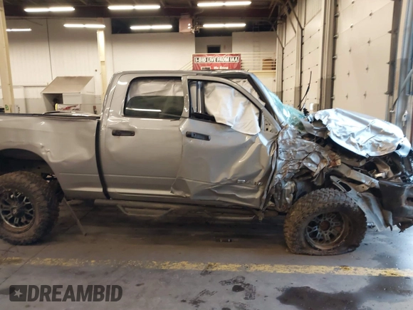 2022 Ram 2500 Tradesman with VIN 3C6UR5CJ8NG397797, listed as a IAAI auction lot 41104900 with 40,444 mi miles. Bid and sale history available at carsss.com. Image 13.
