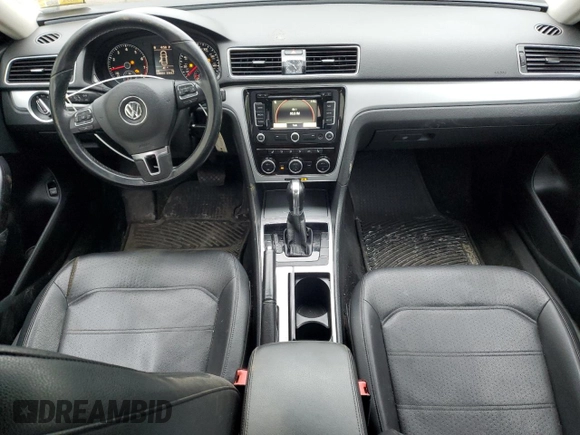 2012 Volkswagen Passat SE с VIN 1VWBP7A37CC090947, выставлен на аукционе Copart как лот 57853385 с пробегом 190 231 миль миль и Списание • Salvage title. История ставок и продаж доступна на DreamBid. Изображение 8.