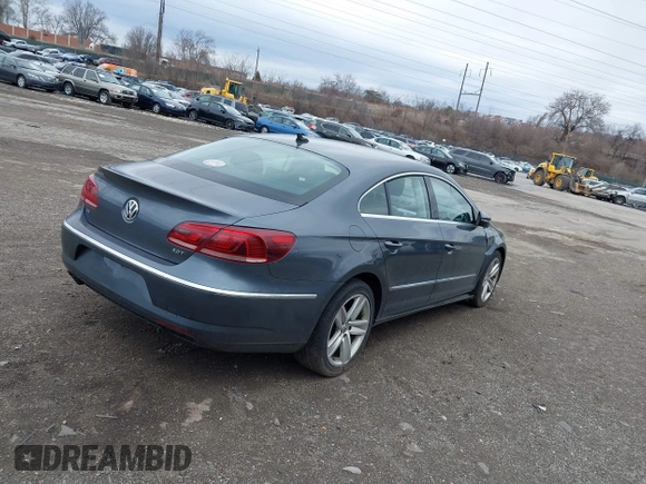 2013 Volkswagen CC Sport with VIN WVWBP7AN8DE513898, listed as a IAAI auction lot 41694857 with 67,440 mi miles. Bid and sale history available at carsss.com. Image 4.