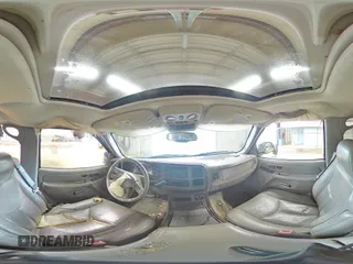 2006 GMC Sierra Denali z VIN 2GTEK63N061214588, wystawiony jako Copart lot #66483814 z przebiegiem Nie podano mil oraz Szkody całkowita. Historia ofert i sprzedaży dostępna na DreamBid. Obrazek 13.