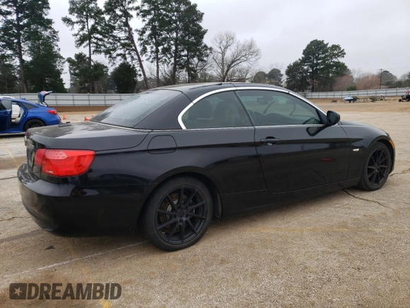 2011 BMW 3 Series 328i with VIN WBADW3C58BE536660, listed as a Copart auction lot 44599785 with 203,760 mi miles and Clean Title. Bid and sale history available at carsss.com. Image 3.