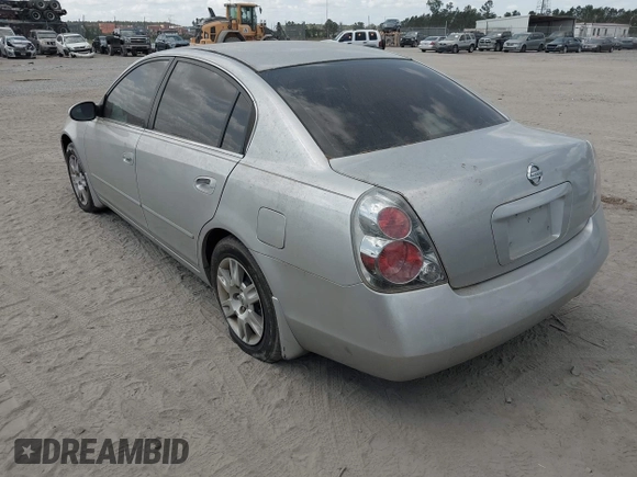 2005 Nissan Altima 2.5 S with VIN 1N4AL11E65C269739, listed as a IAAI auction lot 42051794 with 174,919 mi miles. Bid and sale history available at carsss.com. Image 3.