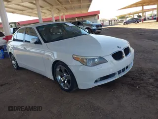 2004 BMW 5 Series 525i with VIN WBANA53504B849723, listed as a IAAI auction lot 40683545 with 193,969 mi miles. Bid and sale history available at carsss.com. Image 1.