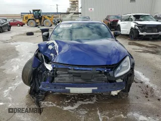 2022 Toyota GR86 Premium with VIN JF1ZNBF16N8752935, listed as a Copart auction lot 84815234 with 33,085 mi miles and Salvage Title. Bid and sale history available at carsss.com. Image 5.