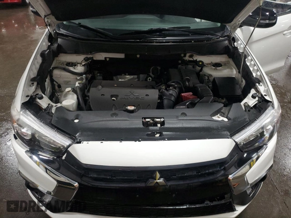 2018 Mitsubishi Outlander ES z VIN JA4AP3AUXJU016309, wystawiony jako Copart lot #58558895 z przebiegiem 68 421 mil mil oraz Szkoda całkowita • Salvage title. Historia ofert i sprzedaży dostępna na DreamBid. Obrazek 12.