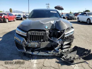 2020 BMW 7 Series 740i with VIN WBA7T2C00LCD39163, listed as a Copart auction lot 67325212 with 0 mi miles. Bid and sale history available at carsss.com. Image 5.