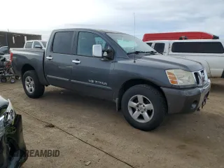 2005 Nissan Titan LE with VIN 1N6AA07B25N561106, listed as a Copart auction lot 50073555 with 264,512 mi miles and Clean Title. Bid and sale history available at carsss.com. Image 4.