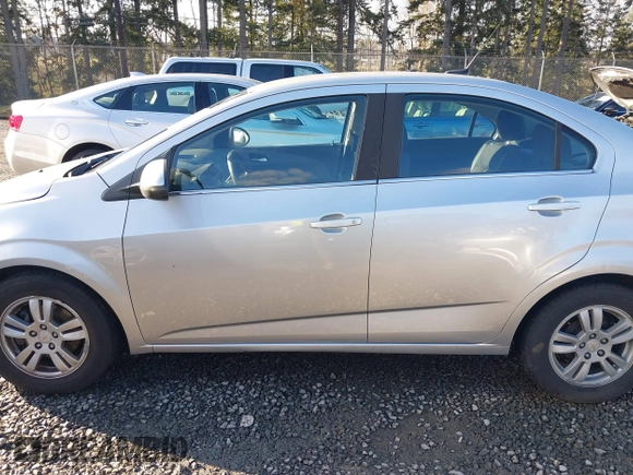 2012 Chevrolet Sonic LT with VIN 1G1JC5SH0C4178833, listed as a IAAI auction lot 41400504 with 163,356 mi miles and . Bid and sale history available at DreamBid. Image 14.
