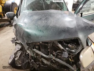 2001 Toyota Sequoia Limited with VIN 5TDBT48A01S021269, listed as a Copart auction lot 43357095 with 305,173 mi miles and Salvage Title. Bid and sale history available at carsss.com. Image 12.