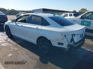 2024 Volkswagen Jetta SE with VIN 3VW7M7BU2RM031902, listed as a IAAI auction lot 42205832 with 31,274 mi miles and . Bid and sale history available at DreamBid. Image 3.