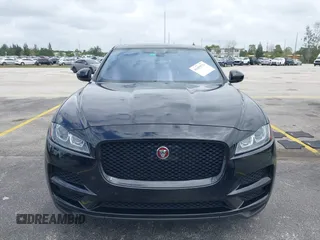 2019 Jaguar F-Pace 25t Premium with VIN SADCJ2FX9KA354949, listed as a IAAI auction lot 41959776 with 56,650 mi miles and . Bid and sale history available at DreamBid. Image 12.