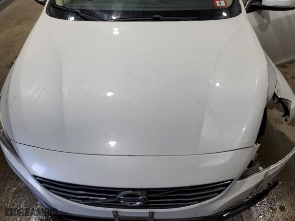 2015 Volvo S60 T5 Drive-E Premier with VIN YV140MFK5F1352599, listed as a Copart auction lot 49120995 with 151,436 mi miles and Salvage Title. Bid and sale history available at carsss.com. Image 11.