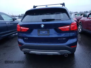 2019 BMW X1 xDrive28i with VIN WBXHT3C53K5L37533, listed as a Copart auction lot 71040942 with 44,237 mi miles. Bid and sale history available at carsss.com. Image 6.