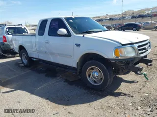 2000 Ford F-150 XL with VIN 1FTRX18L6YKA94487, listed as a IAAI auction lot 41909674 with 1 mi miles. Bid and sale history available at carsss.com. Image 1.