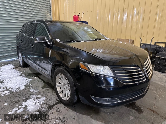 2017 Lincoln MKT with VIN 2LMHJ5NK3HBL01668, listed as a Copart auction lot 54481825 with 199,288 mi miles and Clean Title. Bid and sale history available at DreamBid. Image 1.