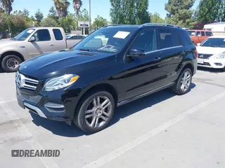2017 Mercedes-Benz GLE 350 z VIN 4JGDA5HB3HA823802, wystawiony jako IAAI lot #42327672 z przebiegiem 84 538 mil mil oraz . Historia ofert i sprzedaży dostępna na DreamBid. Obrazek 17.
