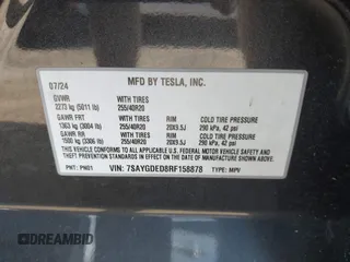 2024 Tesla Model Y z VIN 7SAYGDED8RF158878, wystawiony jako IAAI lot #42514586 z przebiegiem 18 594 mil mil oraz . Historia ofert i sprzedaży dostępna na DreamBid. Obrazek 9.