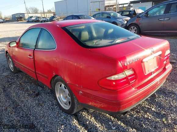 1999 Mercedes-Benz CLK-Class with VIN WDBLJ65G1XF101749, listed as a IAAI auction lot 41689126 with 172,429 mi miles. Bid and sale history available at carsss.com. Image 3.