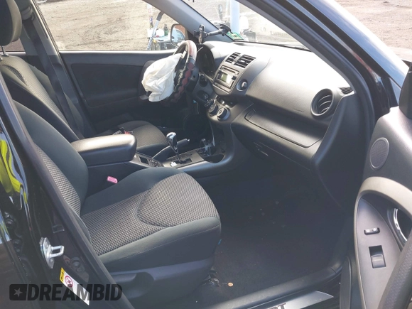 2012 Toyota RAV4 Sport with VIN JTMRK4DV6C5108998, listed as a IAAI auction lot 40942652 with 158,994 mi miles. Bid and sale history available at carsss.com. Image 5.