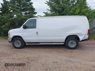 2012 Ford Econoline Cargo Recreational z VIN 1FTNE2EW1CDA51682, wystawiony jako IAAI lot #42370525 z przebiegiem 162 678 mil mil oraz . Historia ofert i sprzedaży dostępna na DreamBid. Obrazek 14.