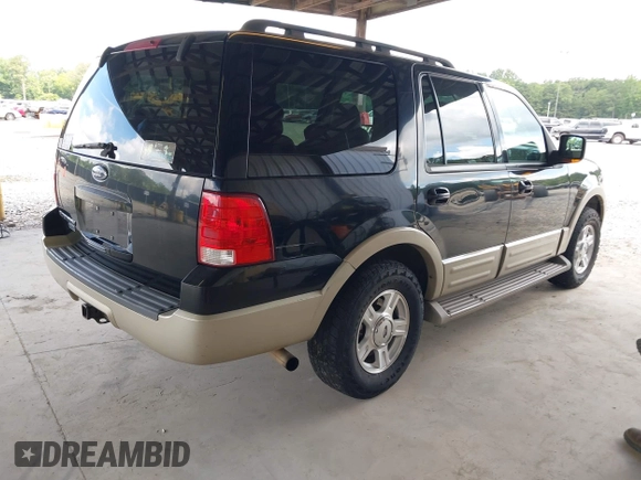 2006 Ford Expedition Eddie Bauer with VIN 1FMPU17506LA04143, listed as a IAAI auction lot 42506471 with 259,206 mi miles and . Bid and sale history available at DreamBid. Image 4.