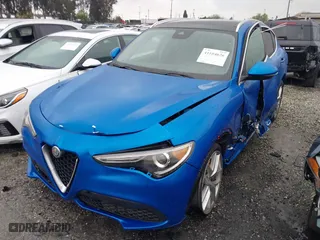 2021 Alfa Romeo Stelvio Ti with VIN ZASPAKBN0M7D18611, listed as a IAAI auction lot 41104626 with 30,188 mi miles. Bid and sale history available at carsss.com. Image 20.