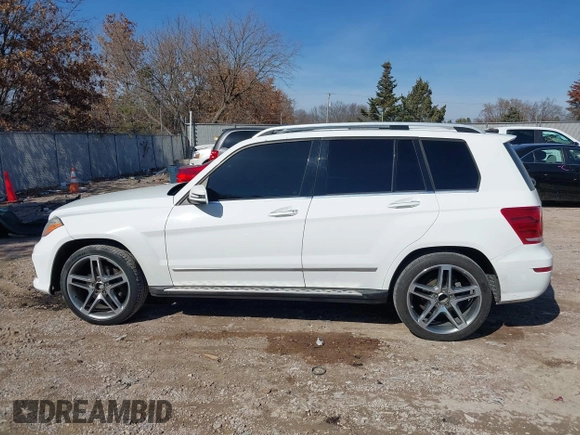 2013 Mercedes-Benz GLK 350 with VIN WDCGG8JB6DF967380, listed as a IAAI auction lot 41791336 with 172,264 mi miles and . Bid and sale history available at DreamBid. Image 14.
