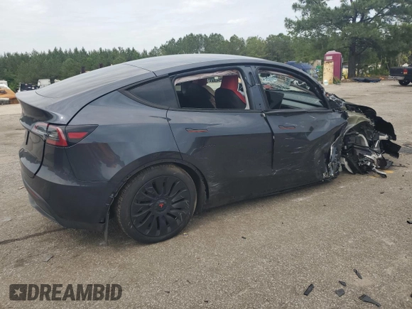 2024 Tesla Model Y z VIN 7SAYGDED4RA331714, wystawiony jako Copart lot #57043915 z przebiegiem Nie podano mil oraz Szkoda całkowita • Salvage title. Historia ofert i sprzedaży dostępna na DreamBid. Obrazek 3.