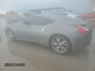 2015 Nissan 370Z Nismo z VIN JN1AZ4EH0FM444256, wystawiony jako Copart lot #54620065 z przebiegiem 78 626 mil mil oraz Szkoda całkowita • Salvage title. Historia ofert i sprzedaży dostępna na DreamBid. Obrazek 2.