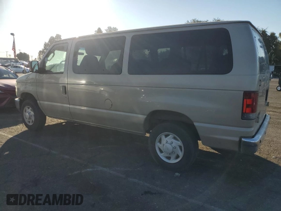 2008 Ford Econoline Passenger XL with VIN 1FBNE31L18DA59049, listed as a Copart auction lot 79072434 with 274,610 mi miles and Clean Title. Bid and sale history available at DreamBid. Image 2.