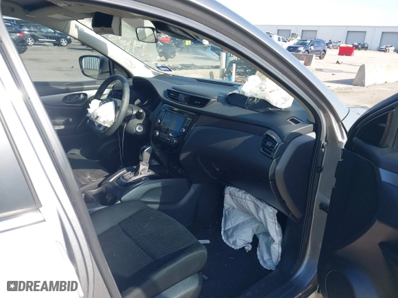 2022 Nissan Rogue Sport S with VIN JN1BJ1AV0NW340830, listed as a IAAI auction lot 41559057 with 56,336 mi miles. Bid and sale history available at carsss.com. Image 5.