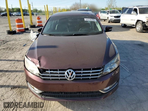 2013 Volkswagen Passat SE with VIN 1VWBN7A38DC094268, listed as a Copart auction lot 54378765 with 172,105 mi miles and Clean title. Bid and sale history available at DreamBid. Image 5.