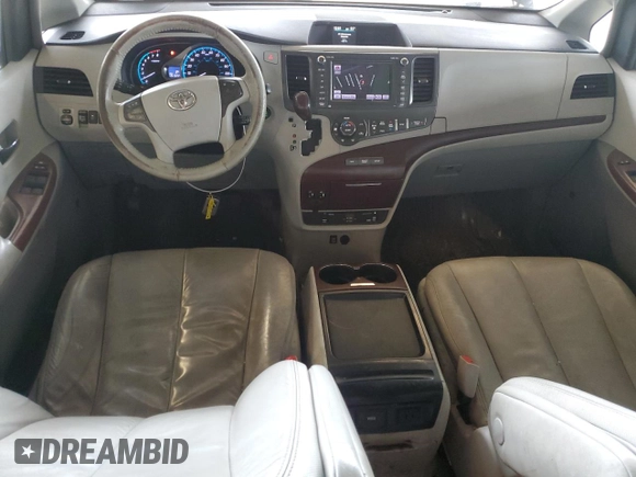 2011 Toyota Sienna XLE AAS with VIN 5TDYK3DC0BS026844, listed as a Copart auction lot 53668865 with 151,322 mi miles and Clean Title. Bid and sale history available at carsss.com. Image 8.