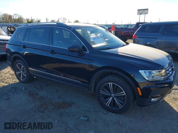 2018 Volkswagen Tiguan SEL with VIN 3VV3B7AX7JM117053, listed as a IAAI auction lot 40827695 with 71,489 mi miles and . Bid and sale history available at DreamBid. Image 13.