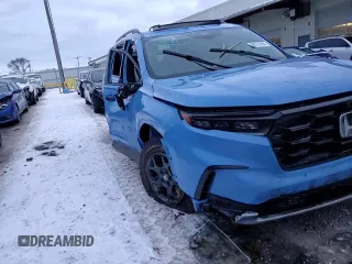 2025 Honda Pilot TrailSport with VIN 5FNYG1H66SB053318, listed as a Copart auction lot 88573055 with 0 mi miles and Salvage Title. Bid and sale history available at carsss.com. Image 12.