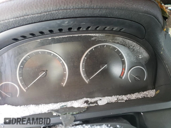 2011 BMW 7 Series 750Li xDrive with VIN WBAKC8C55BC432555, listed as a Copart auction lot 41784645 with 0 mi miles and Salvage Title. Bid and sale history available at carsss.com. Image 9.