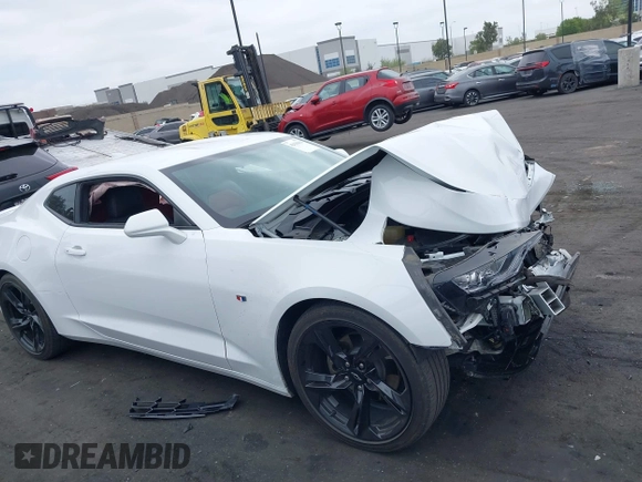 2023 Chevrolet Camaro 2LT z VIN 1G1FD1RS1P0132244, wystawiony jako IAAI lot #42110410 z przebiegiem 39 031 mil mil oraz . Historia ofert i sprzedaży dostępna na DreamBid. Obrazek 14.