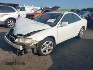 2001 Honda Accord EX с VIN 1HGCG22581A001018, выставлен на аукционе IAAI как лот 42104460 с пробегом 132 247 миль миль и . История ставок и продаж доступна на DreamBid. Изображение 17.
