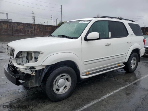 2006 Toyota Sequoia SR5 with VIN 5TDZT34A16S275241, listed as a Copart auction lot 43994155 with 182,894 mi miles and Salvage Title. Bid and sale history available at carsss.com. Image 1.