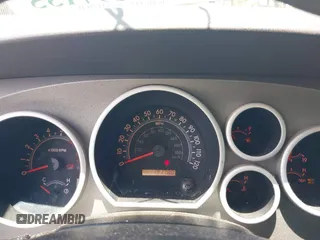 2010 Toyota Tundra z VIN 5TFRM5F19AX001732, wystawiony jako IAAI lot #42397135 z przebiegiem 191 780 mil mil oraz . Historia ofert i sprzedaży dostępna na DreamBid. Obrazek 7.