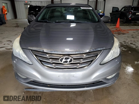 2013 Hyundai Sonata Limited with VIN 5NPEC4AC2DH745662, listed as a Copart auction lot 55938605 with 194,328 mi miles and Clean Title. Bid and sale history available at DreamBid. Image 5.