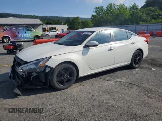 2020 Nissan Altima S with VIN 1N4BL4BV6LC233101, listed as a Copart auction lot 58495025 with 107,898 mi miles and Salvage title. Bid and sale history available at DreamBid. Image 1.