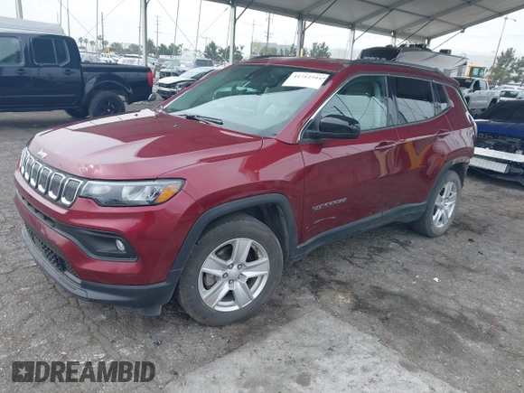 2022 Jeep Compass Latitude with VIN 3C4NJCBB8NT218393, listed as a IAAI auction lot 41712944 with 32,772 mi miles and . Bid and sale history available at carsss.com. Image 18.