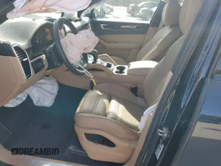 2023 Porsche Cayenne with VIN WP1AA2AY9PDA05586, listed as a Copart auction lot 54683355 with 11,370 mi miles and Salvage title. Bid and sale history available at DreamBid. Image 7.