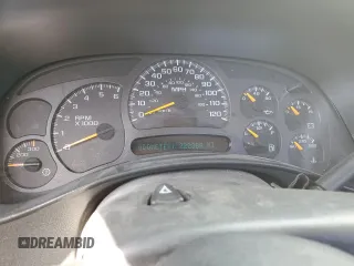 2003 Chevrolet Silverado 2500 Work Truck z VIN 1GCGC24U83Z103617, wystawiony jako Copart lot #54425355 z przebiegiem 222 388 mil mil oraz Szkoda całkowita • Salvage title. Historia ofert i sprzedaży dostępna na DreamBid. Obrazek 9.