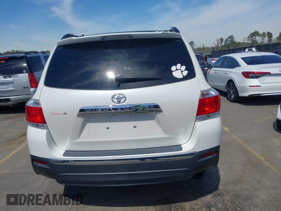 2013 Toyota Highlander with VIN 5TDZA3EH4DS042792, listed as a IAAI auction lot 41820271 with 118,536 mi miles and . Bid and sale history available at DreamBid. Image 16.