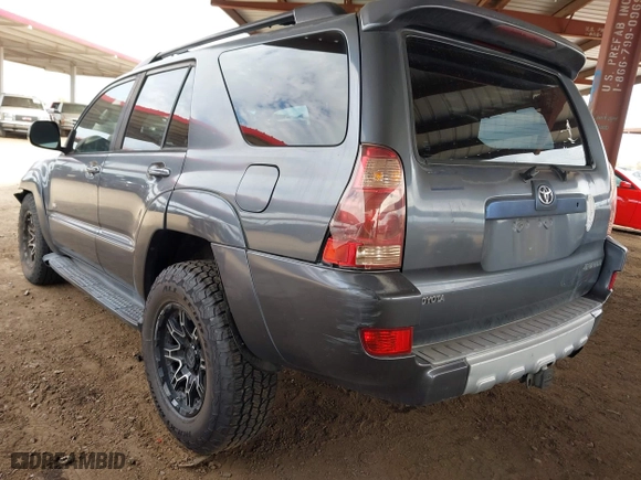 2004 Toyota 4Runner SR5 with VIN JTEZU14R640024833, listed as a IAAI auction lot 41916868 with 339,735 mi miles. Bid and sale history available at carsss.com. Image 3.