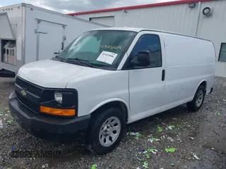 2013 Chevrolet Express Cargo Van with VIN 1GCSGAFX5D1173625, listed as a IAAI auction lot 41925806 with 365,298 mi miles. Bid and sale history available at carsss.com. Image 21.